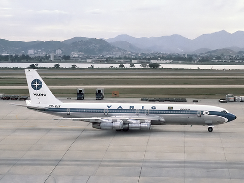 Varig_Boeing_707-320C_PP-VJX_GIG_Nov_1984