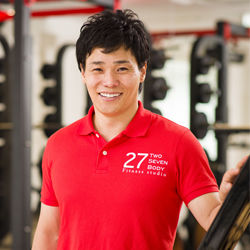 staff_photo_shimizu
