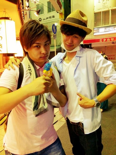 BtTo1-KCIAEUQY2