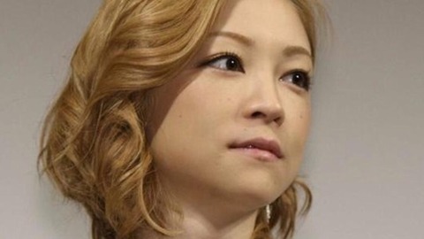 【家宅捜索】吉沢ひとみの自宅からアレが見つかるｗｗｗｗｗｗｗｗ