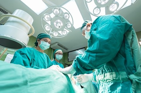 surgery-1807541__340