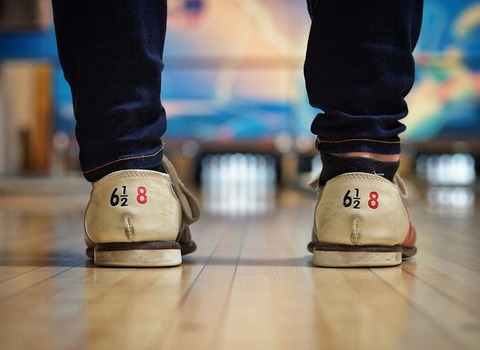 bowling-alley-690283_640