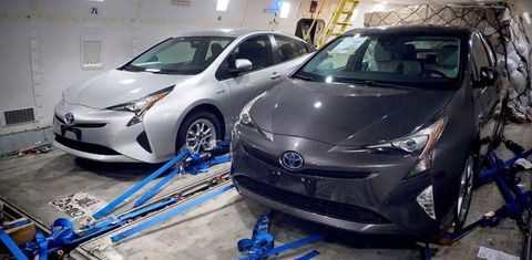 toyota-prius-shipping