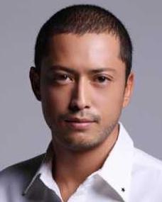 坊主が似合う俳優池内
