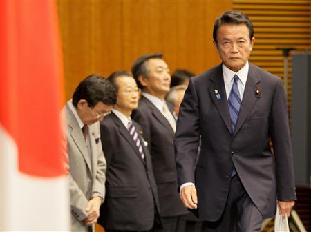 aso-suits-4