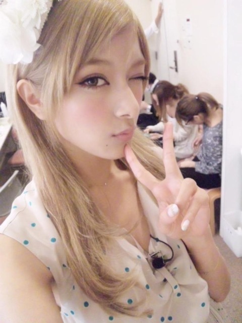 ローラ画像3