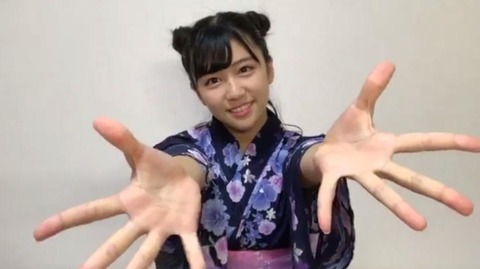 磯貝花音15