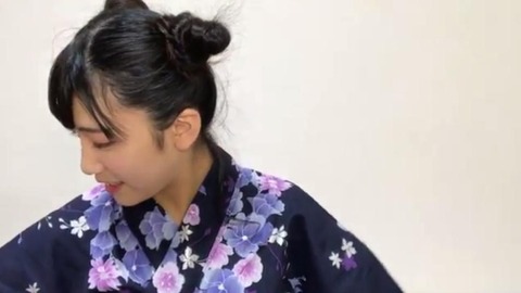 磯貝花音浴衣2