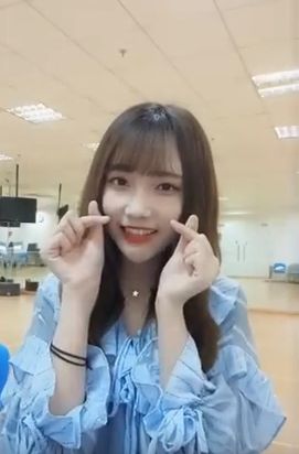 宋昕冉180718i