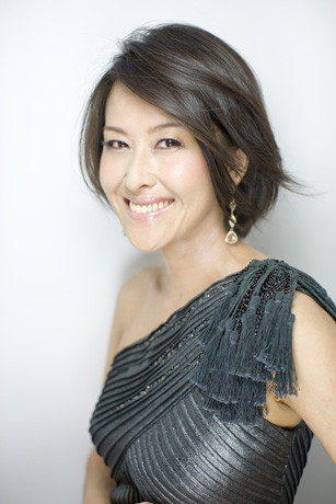 岡本夏生 プロフィール