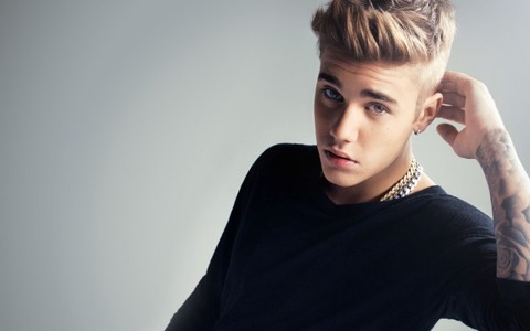 justin-bieber-wallpaper-600x375