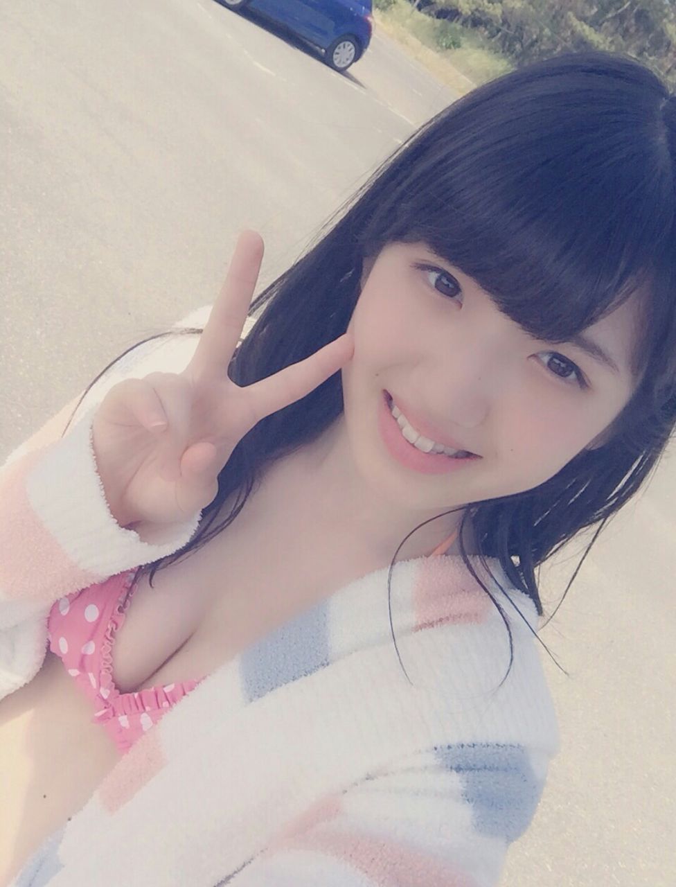 ピンクの水着が似合う村山彩希の画像
