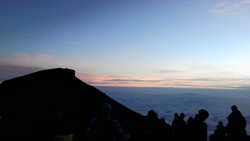 P_20160811_045143