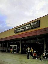 マッカラン空港