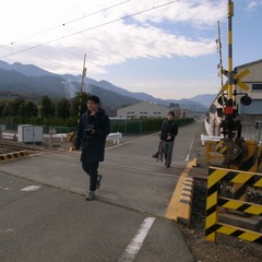 R9325330