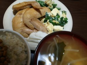 食費節約レシピ1日1人500円以下とり手羽先献立