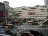 800px-JR_Sobu_Line_Kinshicho001[1]