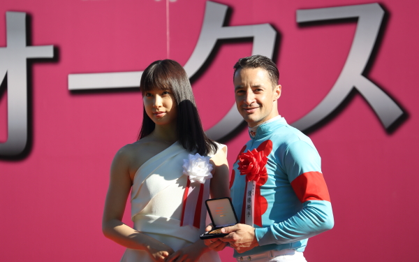 クリストフ・ルメール 土屋太鳳ちゃん