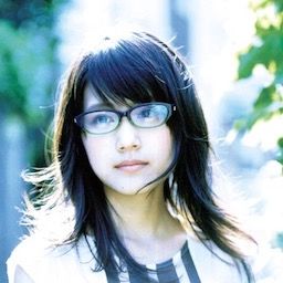 子猫の「てんかん発作」見てるだけで辛い激しく痙攣しているビデオ。注意。