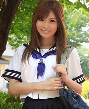 加藤リナ