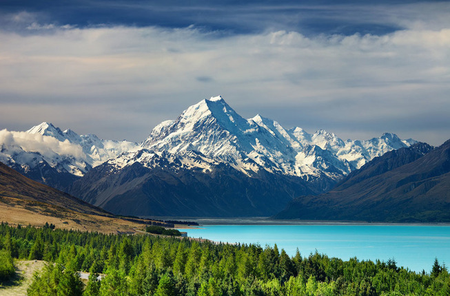 climbing-mt-cook-in-new-zealand-1024x675