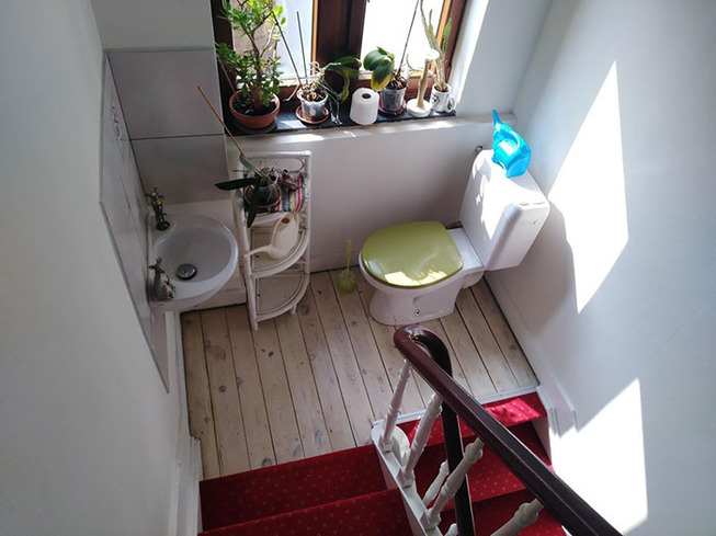 terrible-real-estate-photos-2-5c35e727c9f95__700