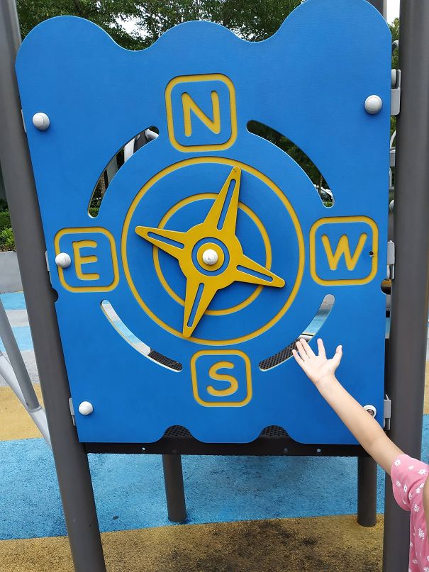 funny-children-playground-design-fails-5-5c35b47bcbf6b__605