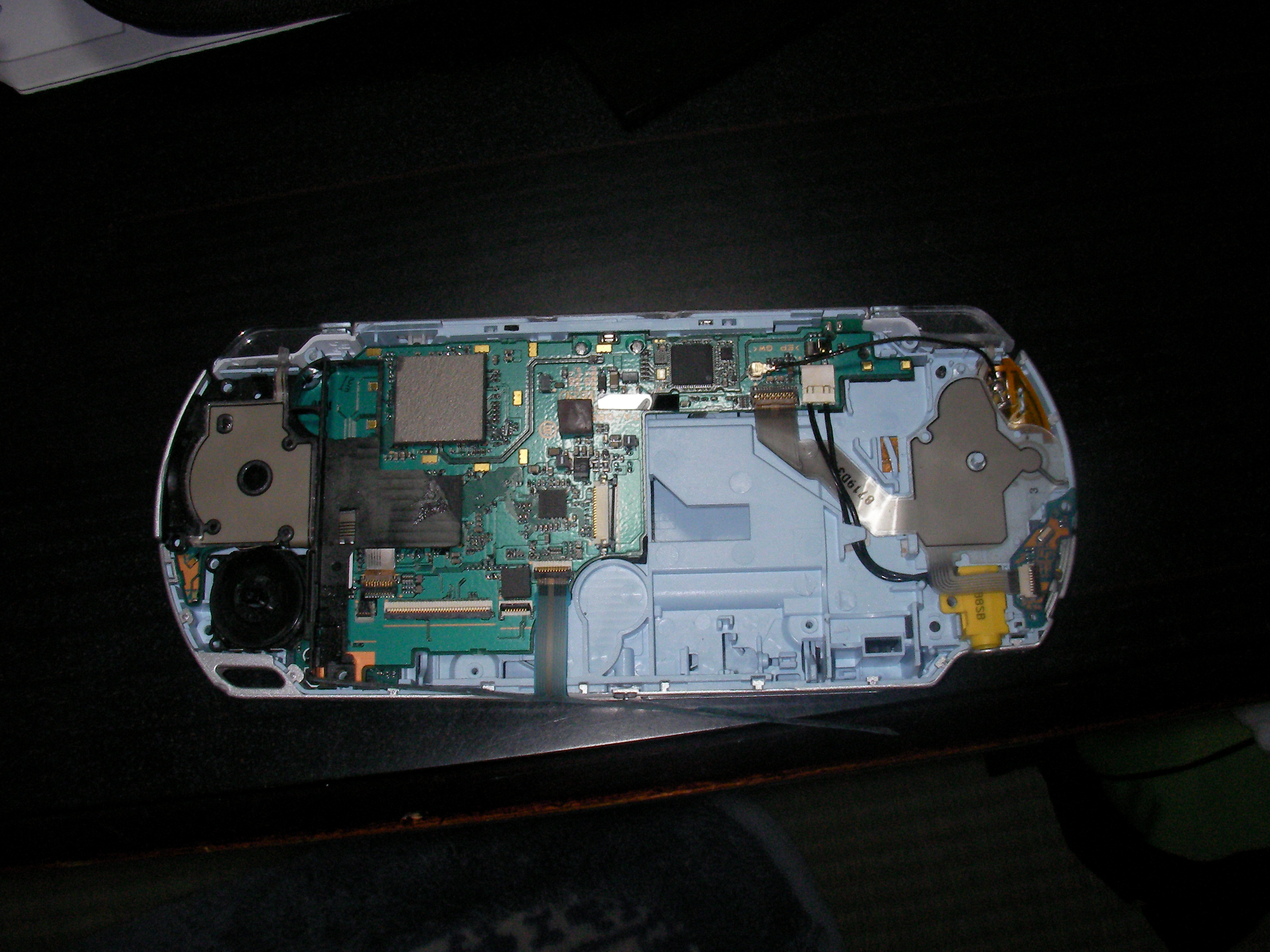 PSP改造魔 psp 液晶なしで動かす