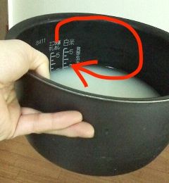 左手で右回し