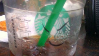 starbucks-eyes-m