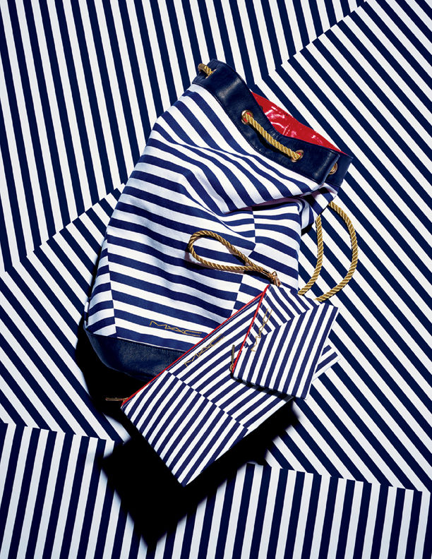 M•A•C 画像 ヘイ、セーラー!Hey,Sailor!