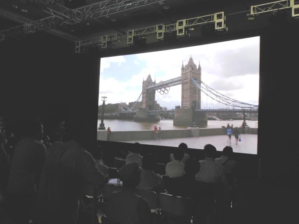 ロンドンオリンピック パブリックビューイング 画像 ロンドンオリンピック パブリックビューイング