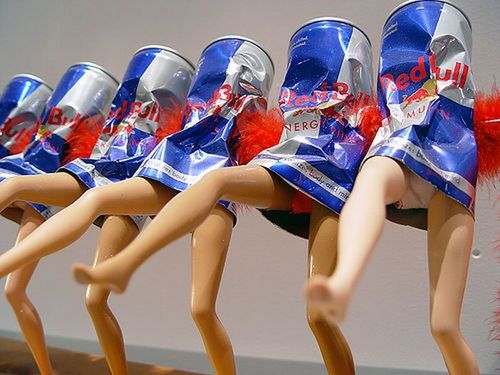 red_bull_can_art001-thumb-500x375-6703