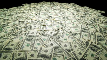110720money-shot-thumb-640x360-38699 - コピー