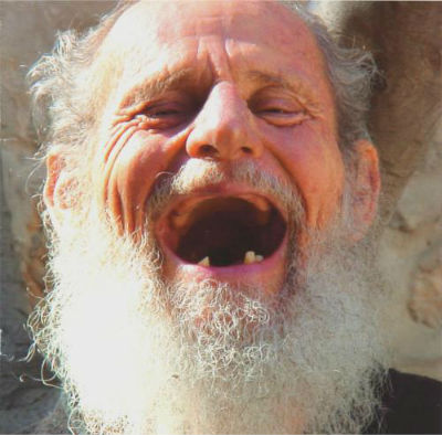 old-man-laughing_s
