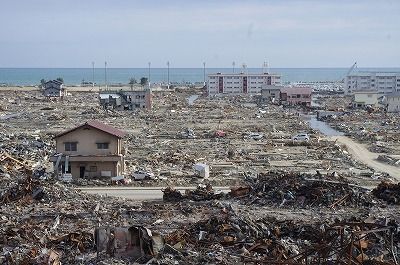 東日本大震災石巻市-2_s