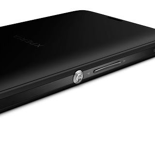 7_Xperia_ZR_PowerKey_Black