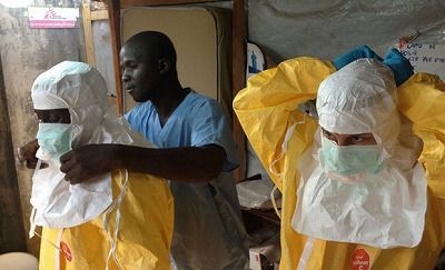 s1407051403606592_ebola