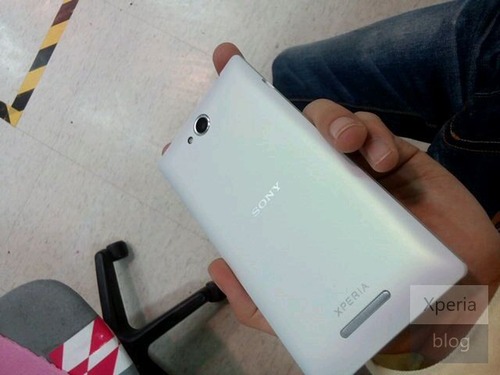 SonyXperiaS39h_5