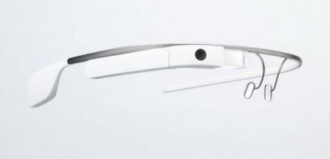 0417_glassauctionhed_1000-660x319