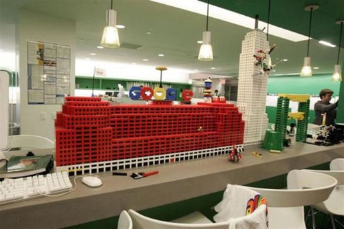 Google (12)