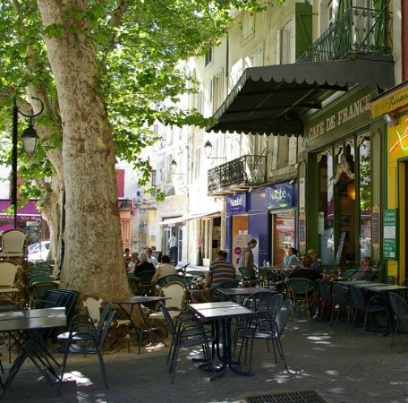 cafe-de-france