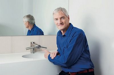 s140410dyson1_1