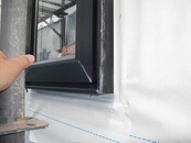 5.窓周りの防水テープ施工と通気シート施工