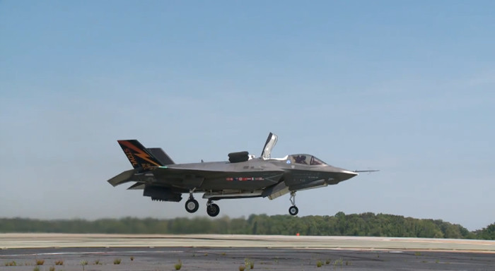 h250523_f-35_04