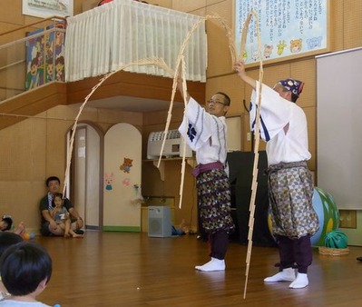 たんぽぽ保育園南京玉すだれ