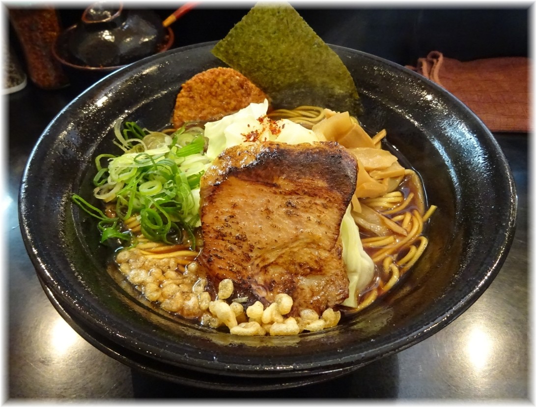 麺家うえだ 焦がし正油