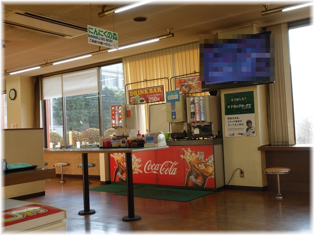 S店 ドリンクバーとにんにくの森