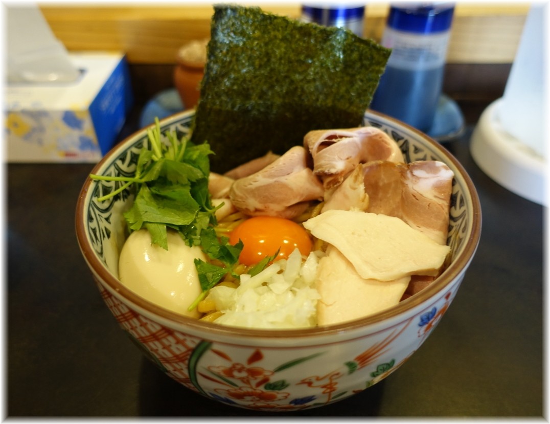 中華そば四つ葉5 特製濃厚たまごのまぜそば