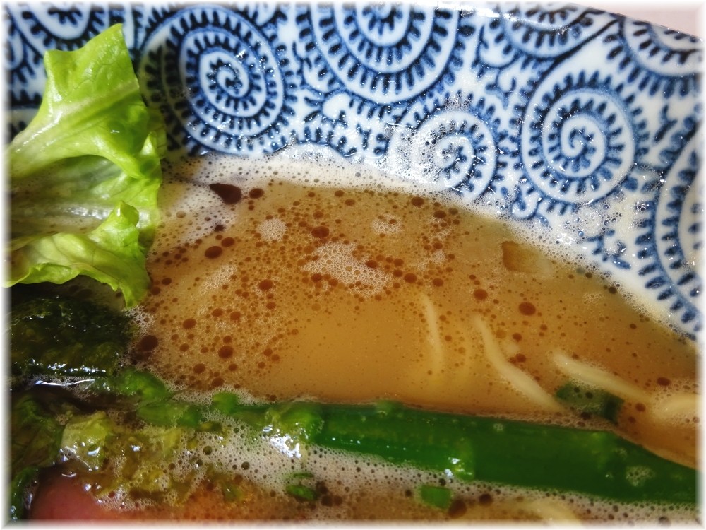 朝日屋 特製鶏そばのスープ2